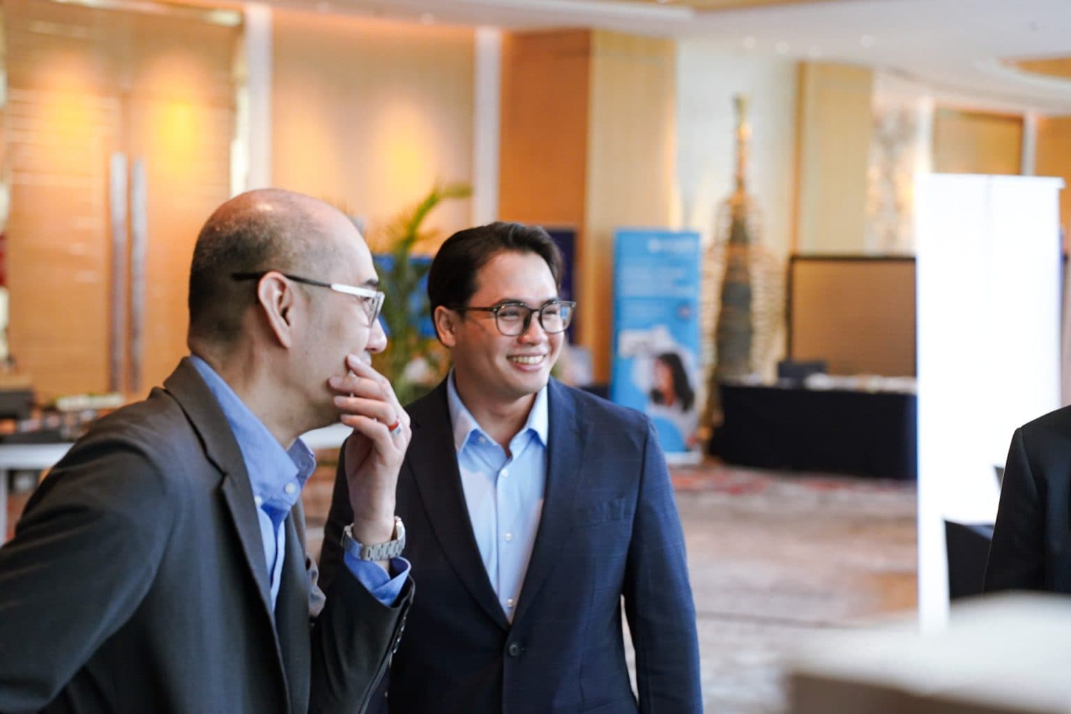 Networking session with guests and partners